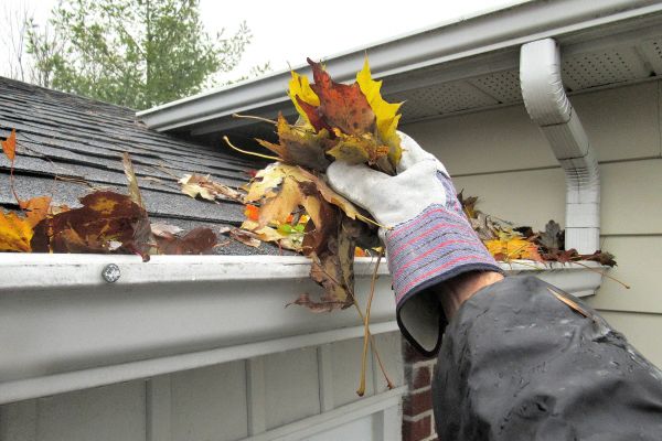 Roof Gutter Cleaning in Fuquay Varina